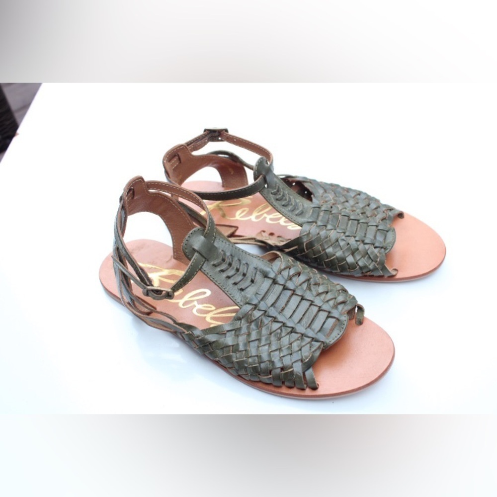 Rebels sandals